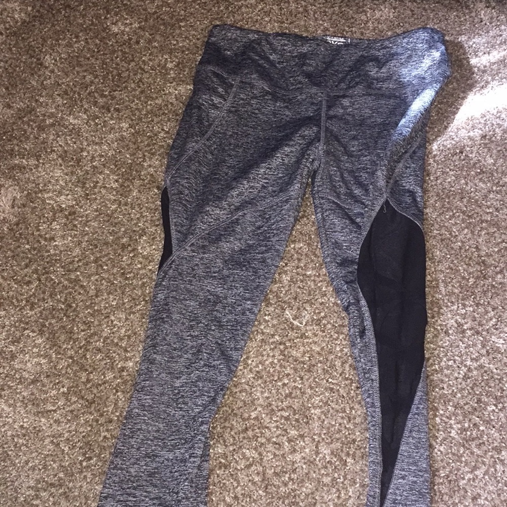 Workout capris